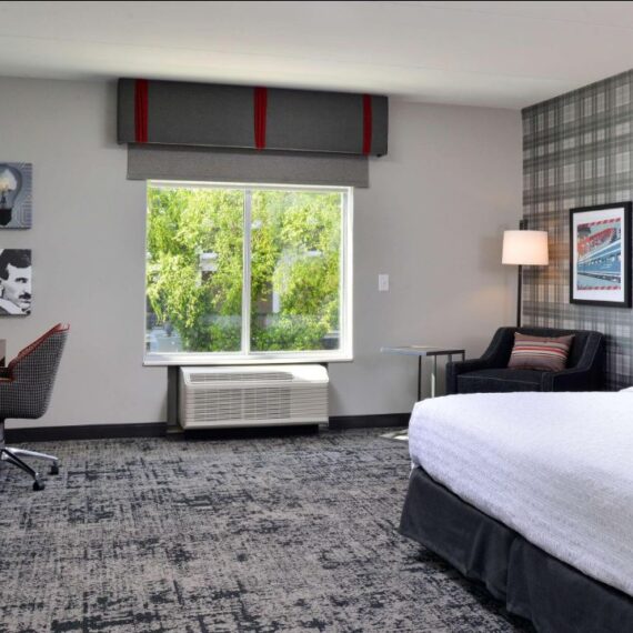 Hampton Inn & Suites hotel drapery in guest room